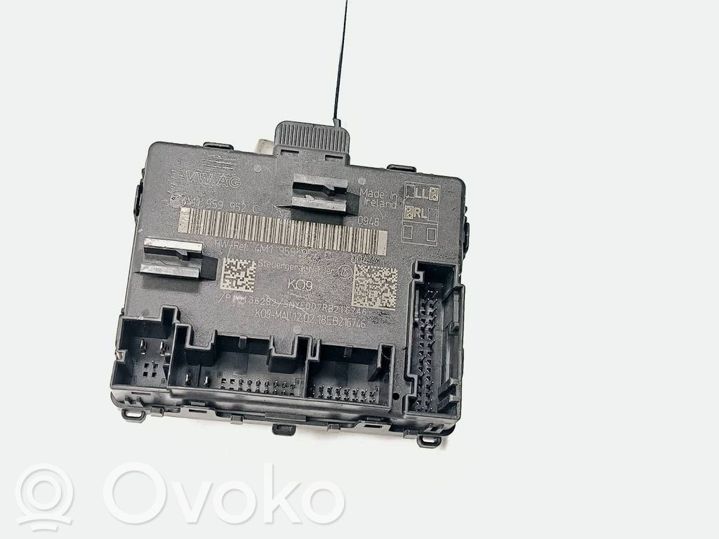 Audi A8 S8 D5 Door control unit/module 