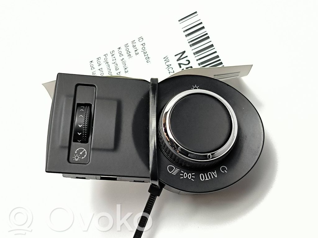 Chevrolet Camaro Light switch 