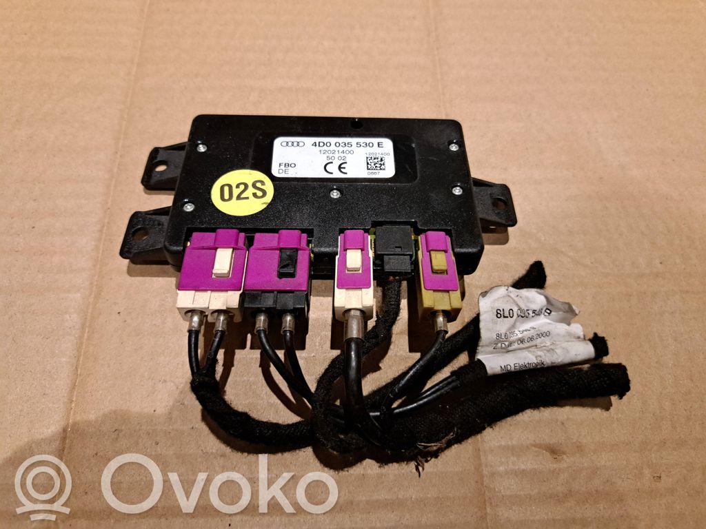 Audi A3 S3 8L Antennin ohjainlaite 