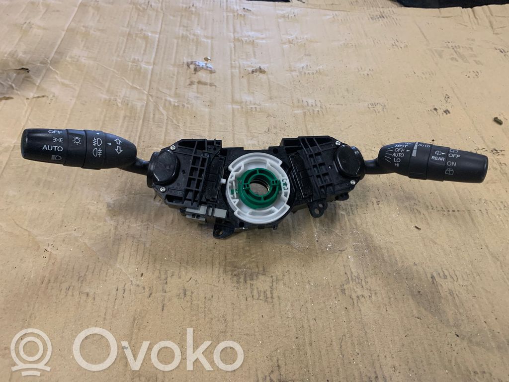 Honda CR-V Pyyhkimen/suuntavilkun vipukytkin 