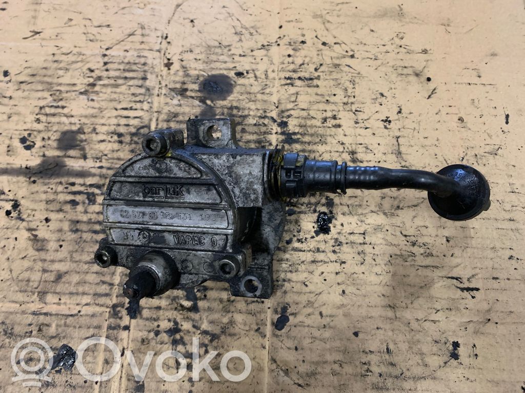 Opel Astra G Bomba de vacío 