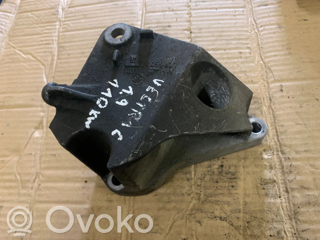 Opel Vectra C Engine mounting bracket 