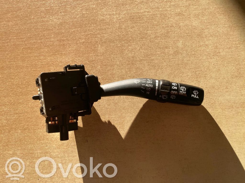 Hyundai Santa Fe Wiper control stalk 