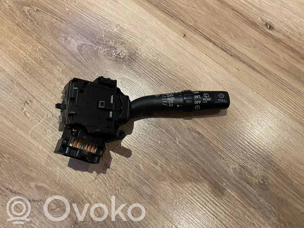 Toyota Corolla Verso AR10 Palanca de control del limpiaparabrisas 