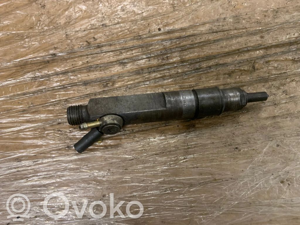Audi A6 S6 C4 4A Inyector de combustible 