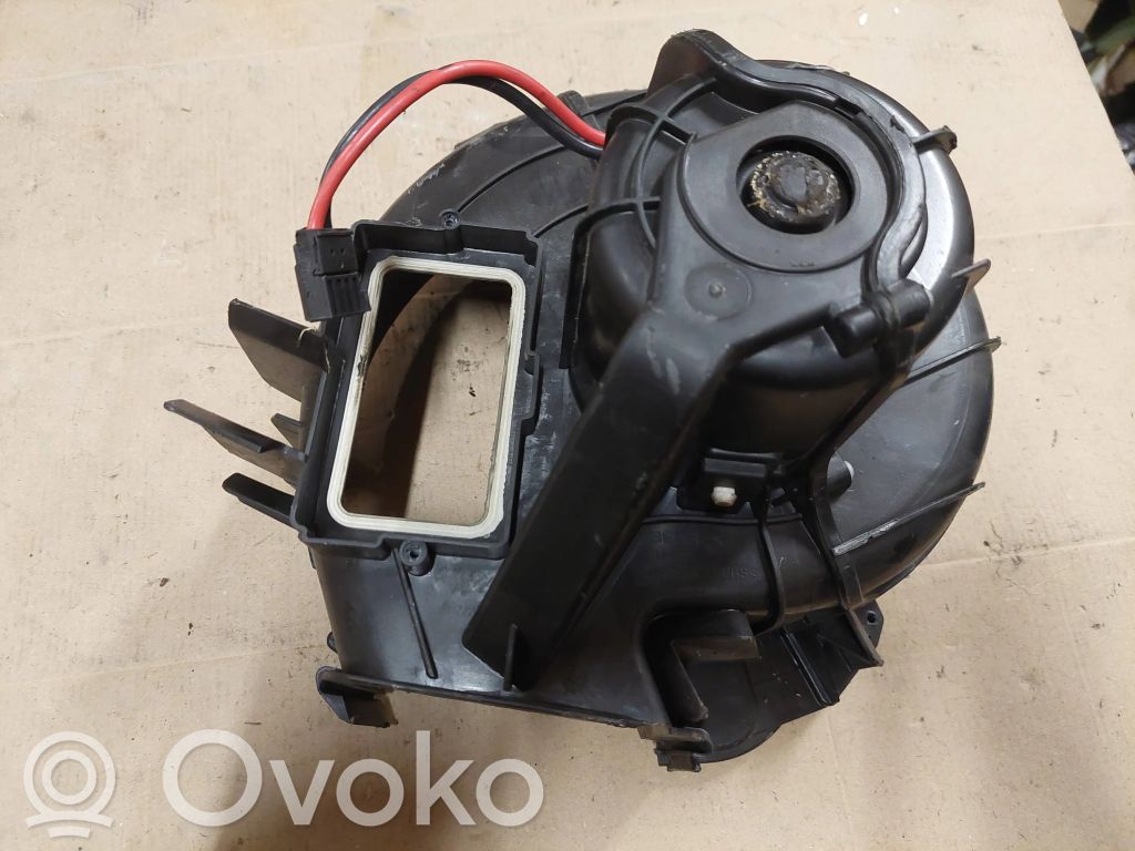 BMW 5 F10 F11 Wentylator nawiewu / Dmuchawa 