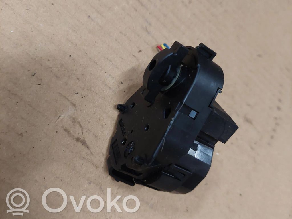 BMW 5 E60 E61 Stellmotor Heizung Klima 