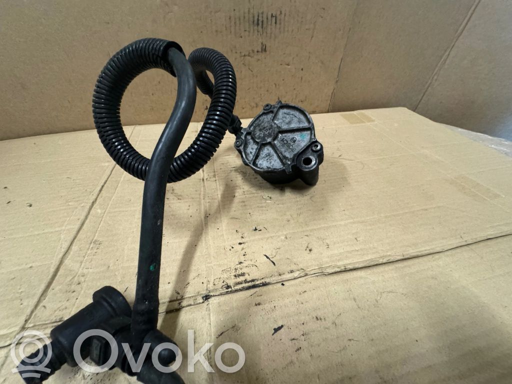 Citroen C4 I Bomba de vacío 