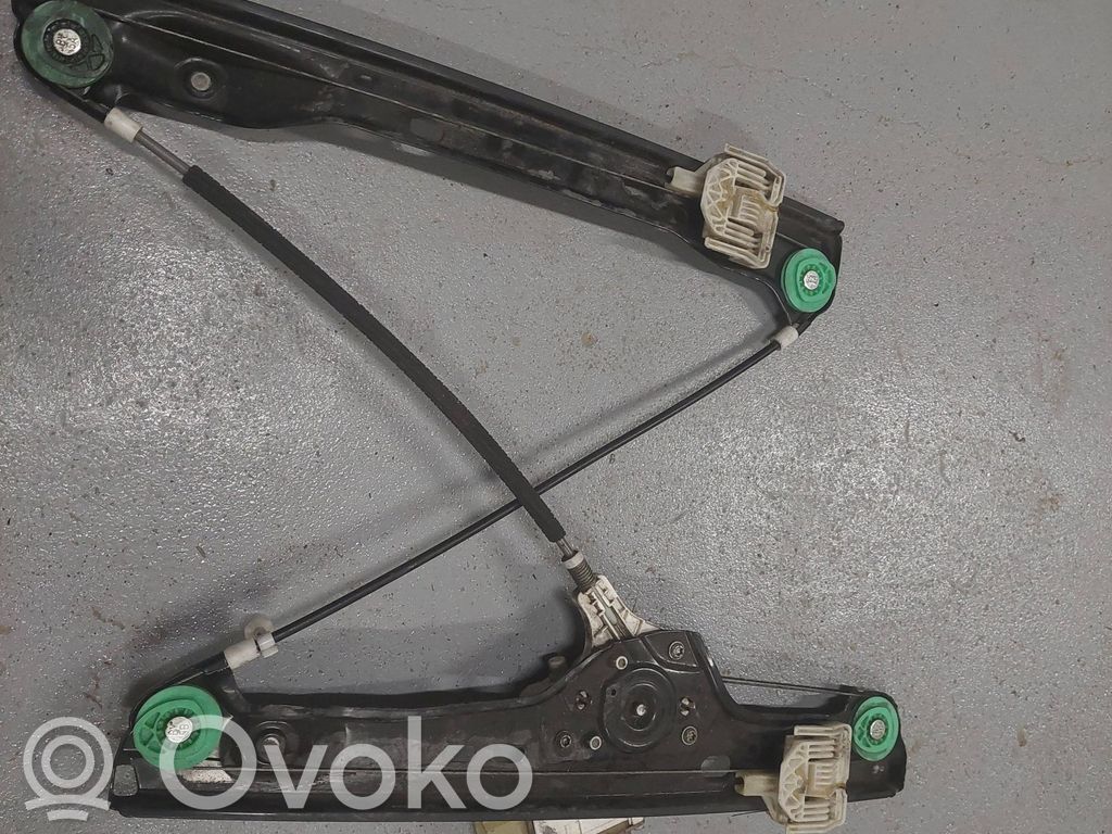 BMW 3 E90 E91 Front door window regulator with motor 