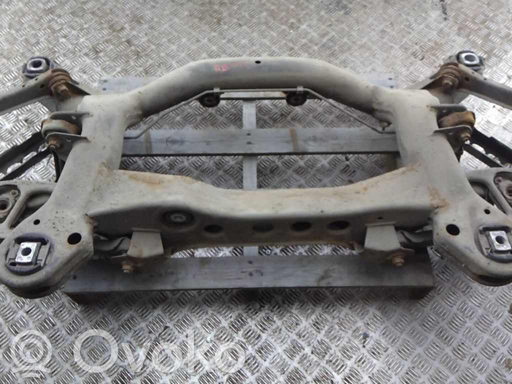 BMW 1 E81 E87 Rear axle beam 