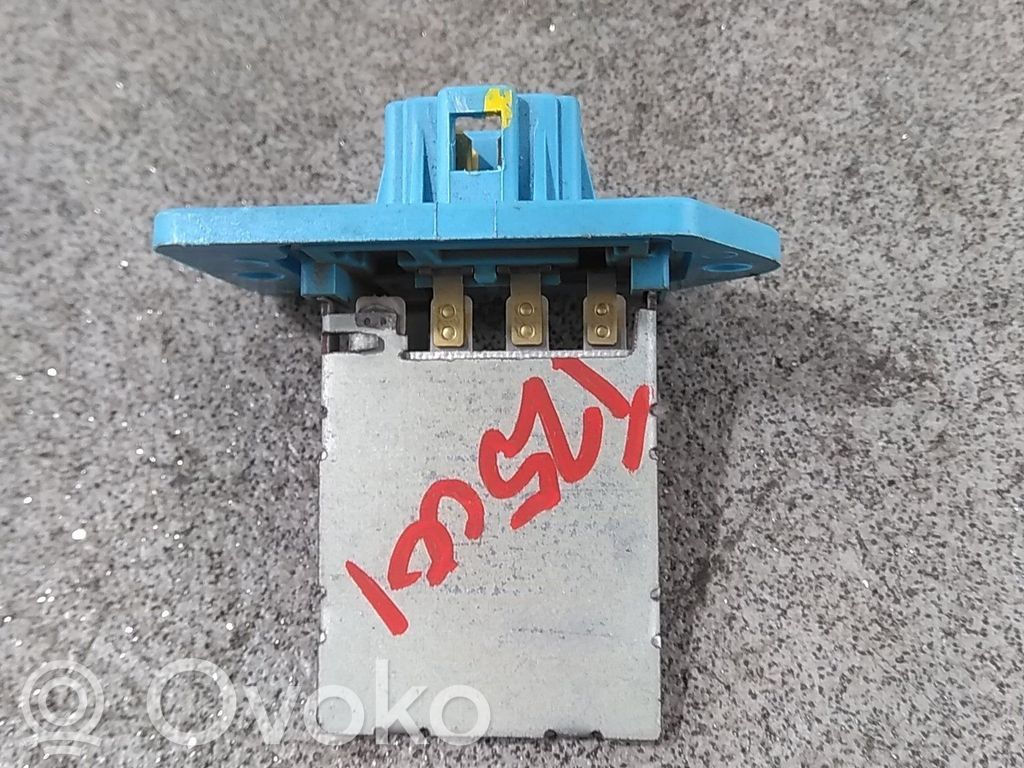 Lämpöpuhaltimen moottorin vastus   97128D1000