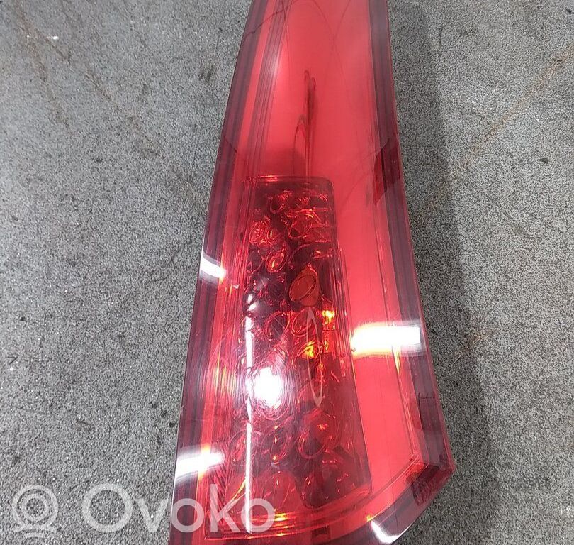 KIA Ceed Spuldzīte 