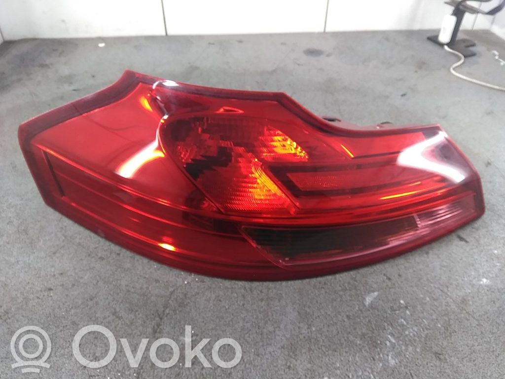 Opel Insignia A Takavalon polttimo 