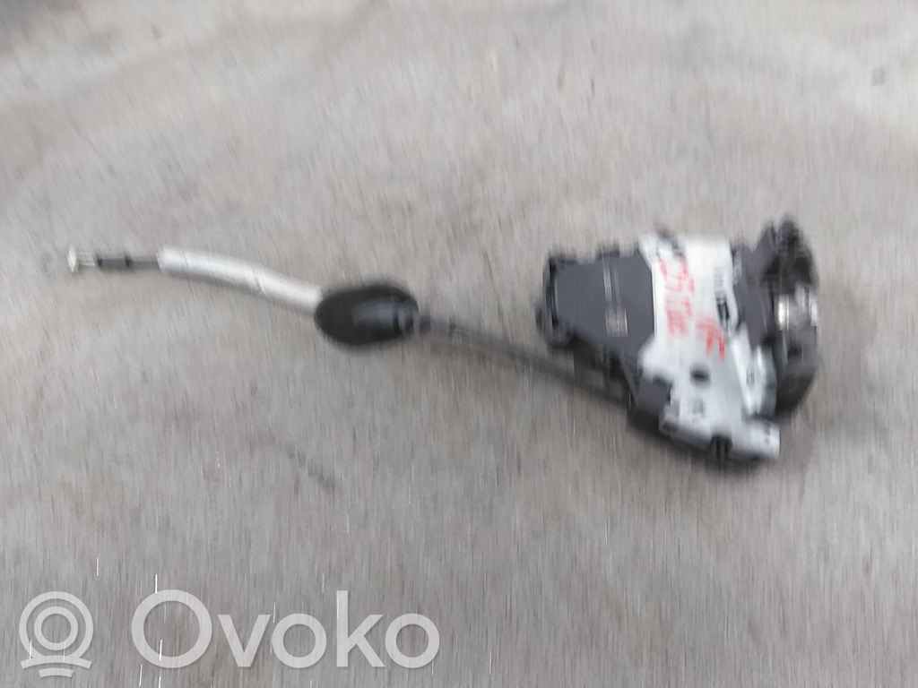 Renault Megane E-Tech Keskuslukituksen moottori 