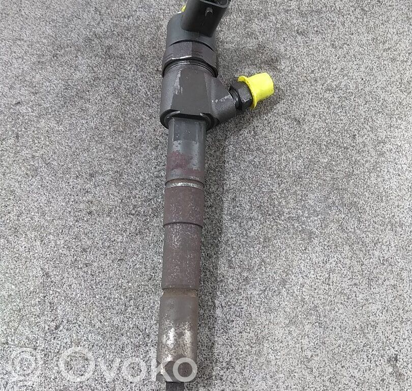 Opel Insignia A Inyector de combustible 