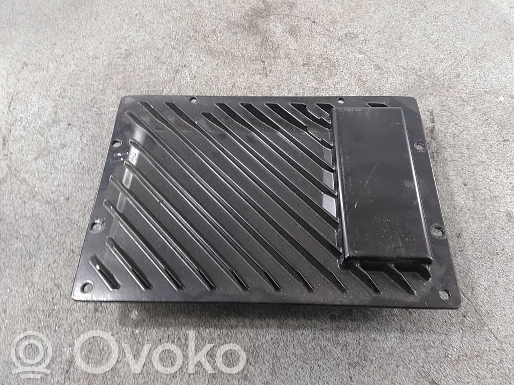 GPS navigation control unit/module   AW9319C164CU,C2D22264,AW9319C164CU,C2D40032,EW9319C164CB