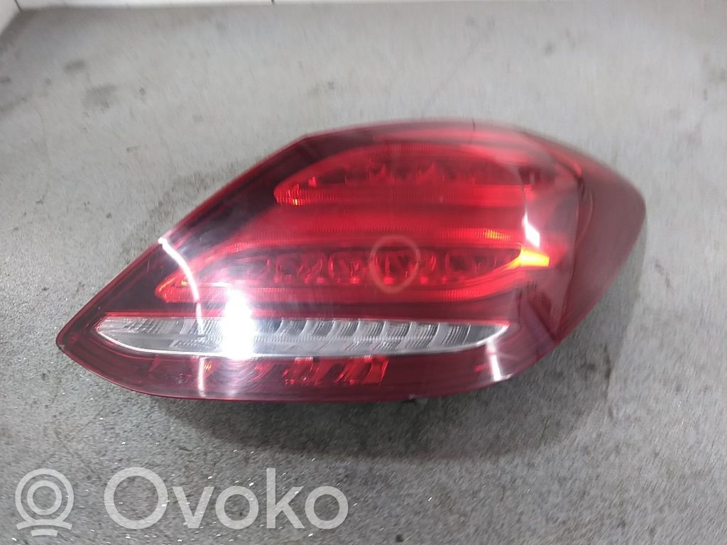 Mercedes-Benz C W205 Luci posteriori