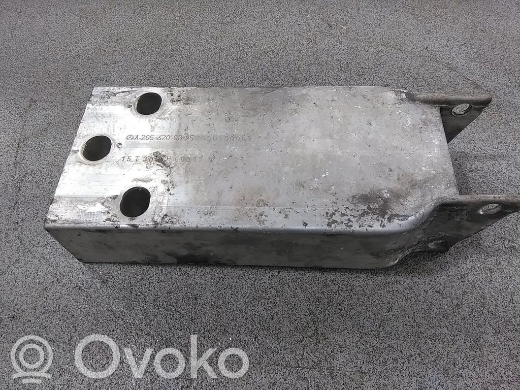 Mercedes-Benz C W205 Poprzeczka zderzaka przedniego