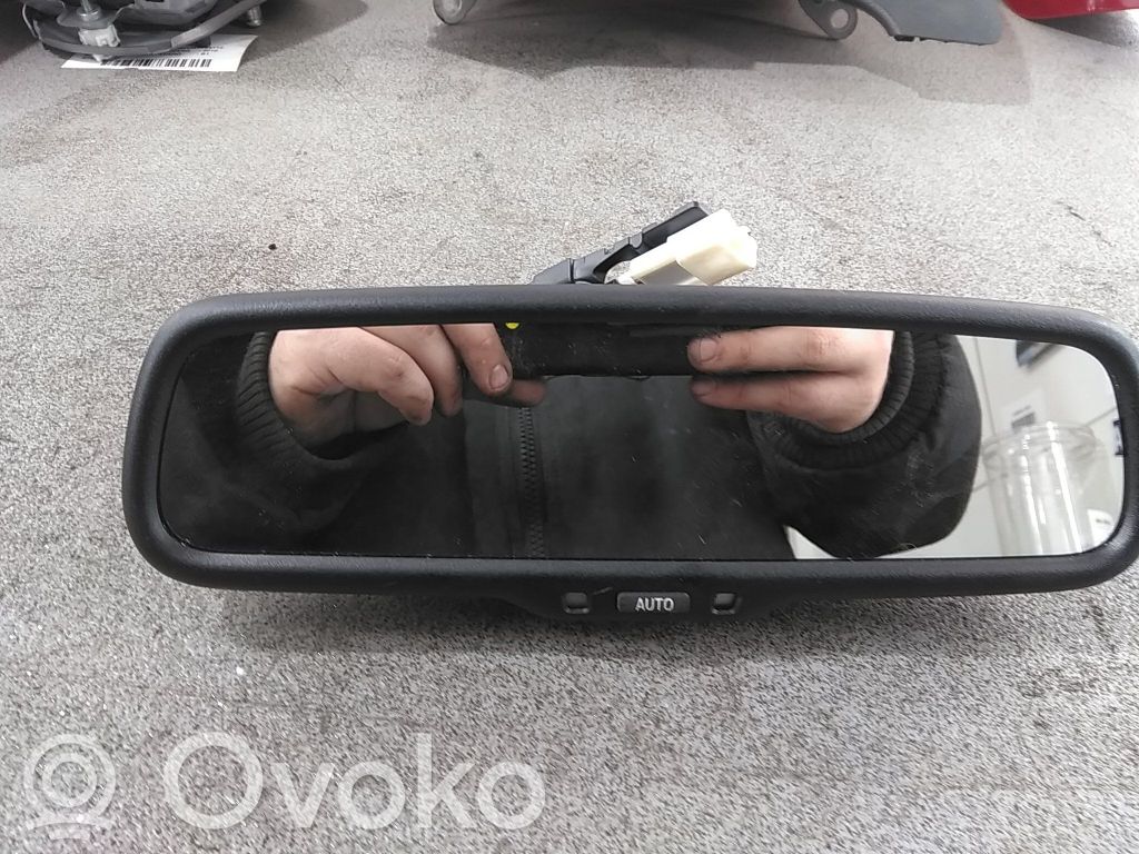 Toyota Avensis T270 Lusterko wsteczne 