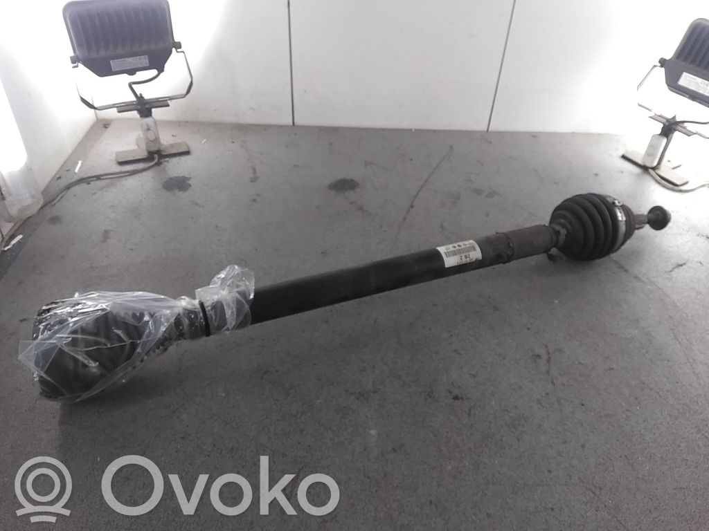 Priekinis pusašis   5Q0407272B,5Q0407762CX