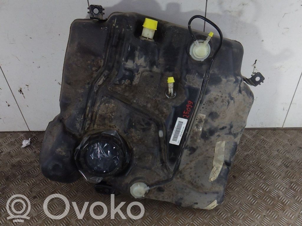 Volvo V40 Polttoainesäiliö 