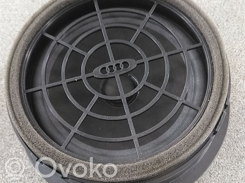 Audi Q5 SQ5 8R Altavoz de la puerta delantera 