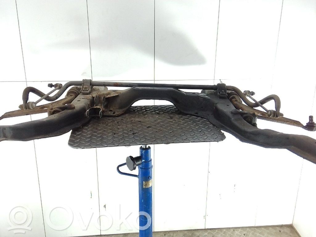 Peugeot Expert Передняя траверса 