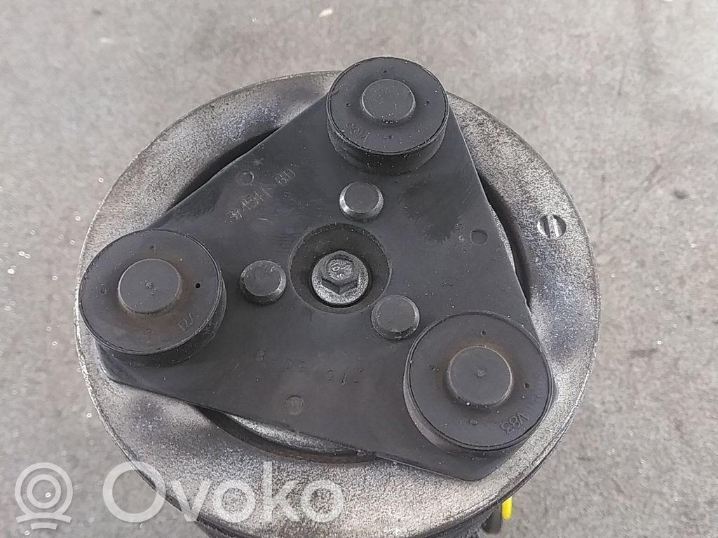 Air conditioning (A/C) compressor (pump)   31267513,510462