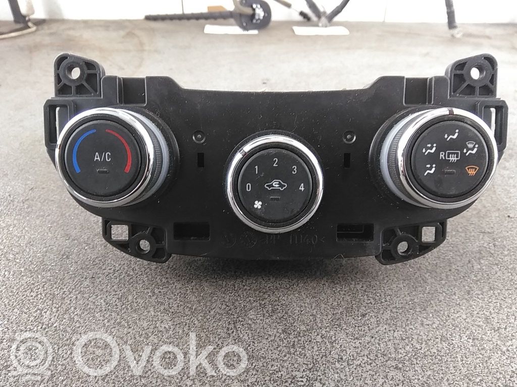Opel Karl Climate control unit 