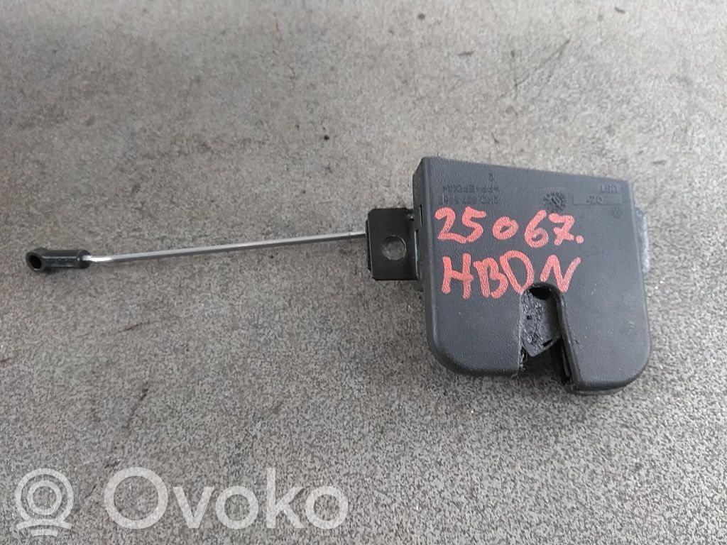 Volkswagen Caddy Loading door lock 