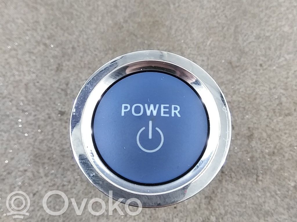 Toyota RAV 4 (XA50) Interruttore a pulsante start e stop motore