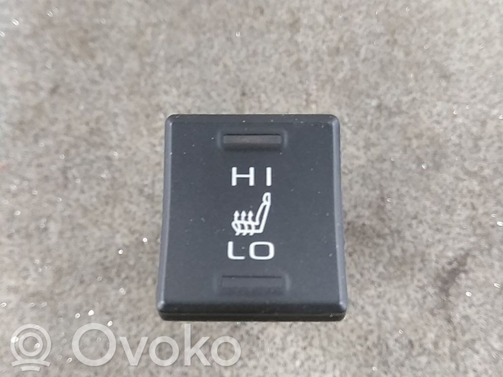Toyota RAV 4 (XA50) Altri interruttori/pulsanti/cambi 