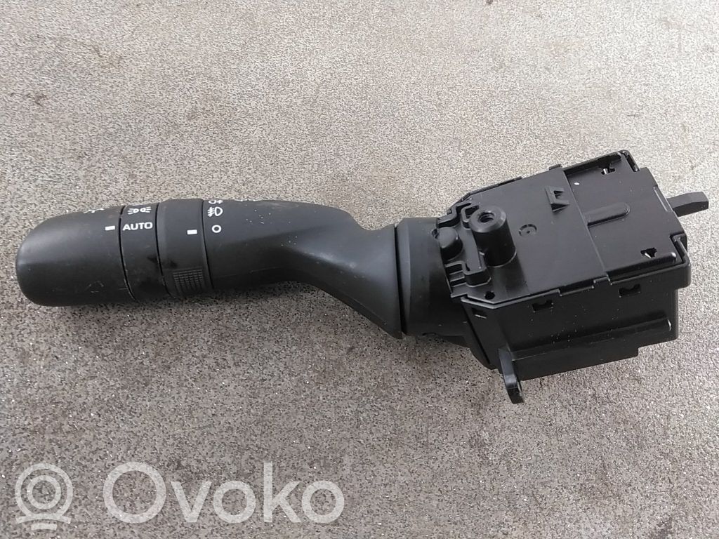 Toyota RAV 4 (XA50) Leva/interruttore dell’indicatore di direzione e tergicristallo 