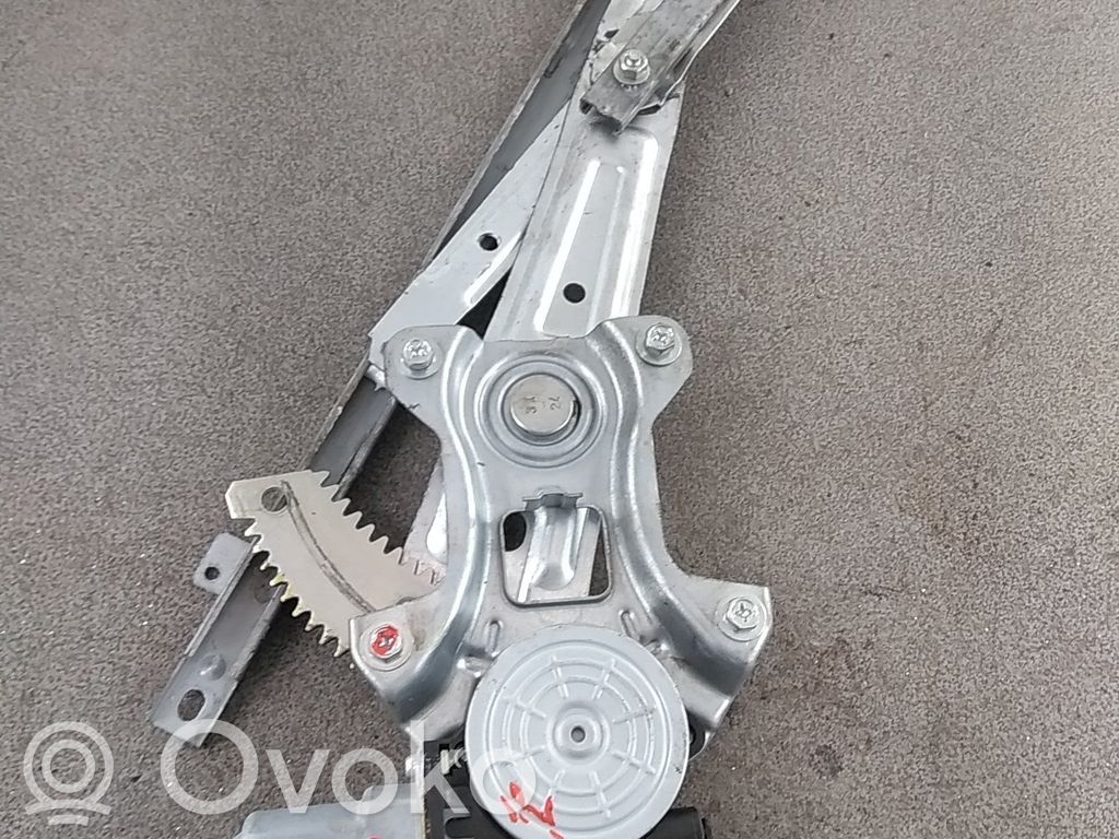 Mitsubishi Lancer VIII Motor macara geam ușă față 