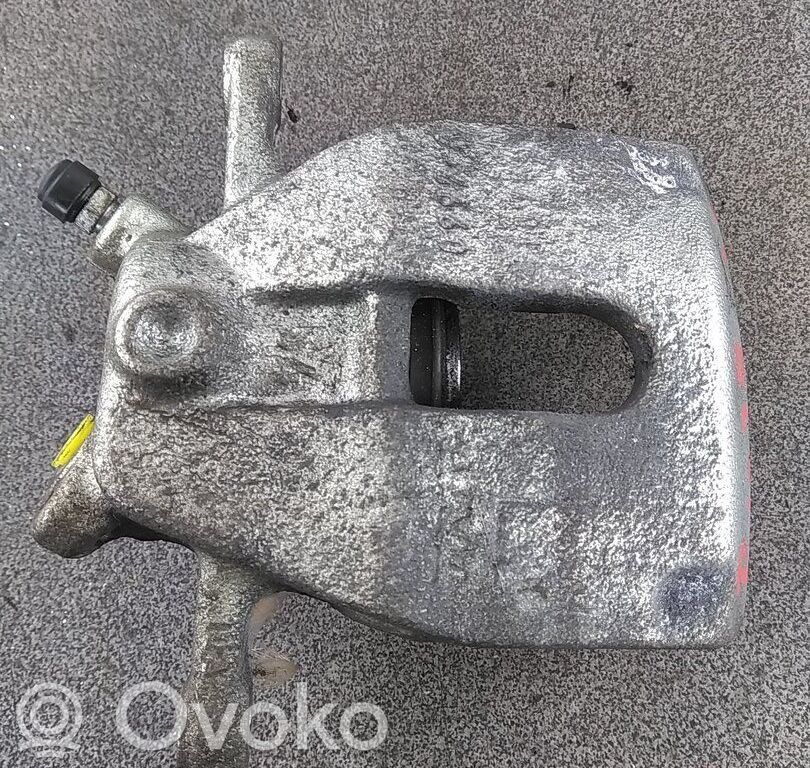 Caliper de freno delantero   5512062J10