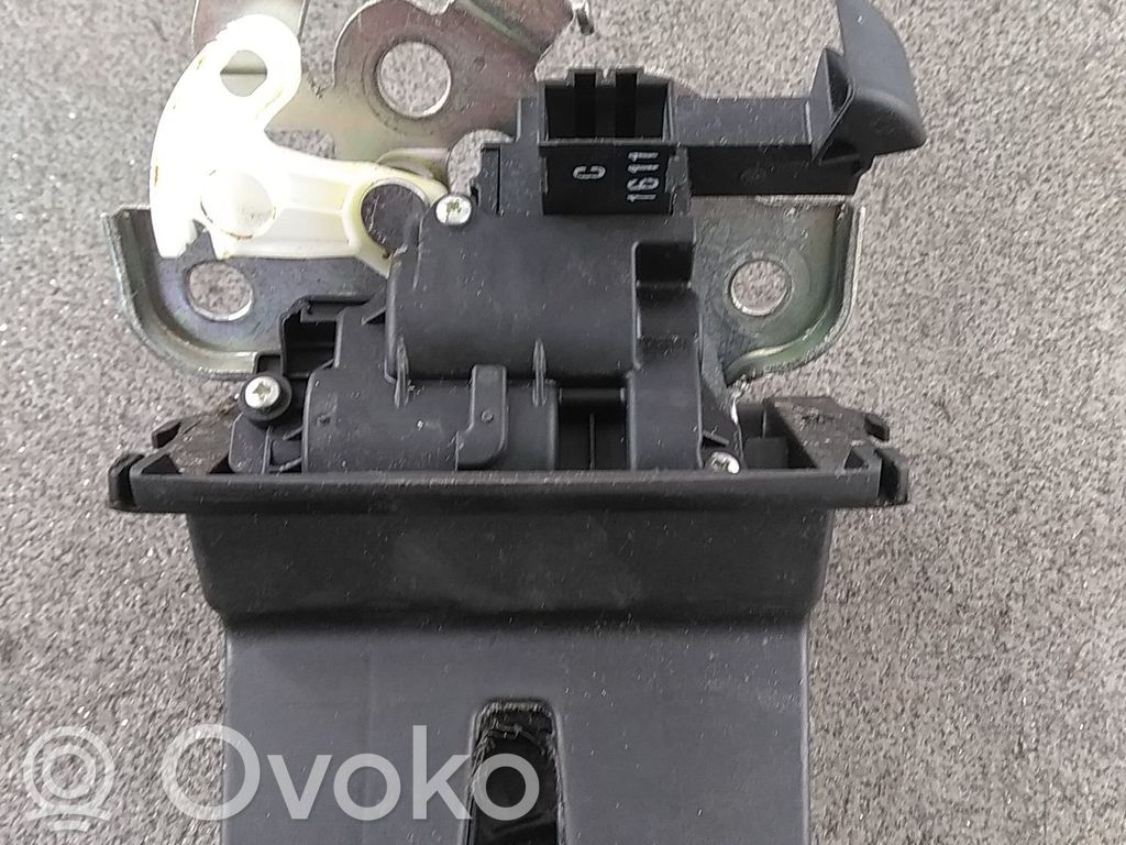 Skoda Superb B6 (3T) Motor de bloqueo de puertas 