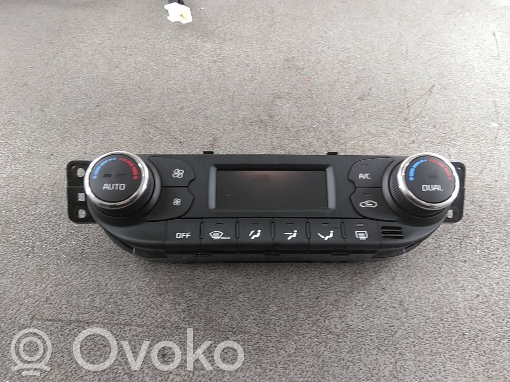 KIA Ceed Climate control unit 