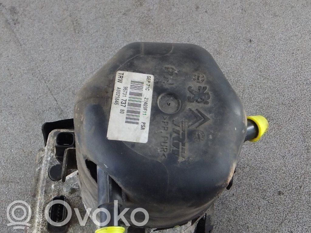 Citroen C5 Power steering pump 