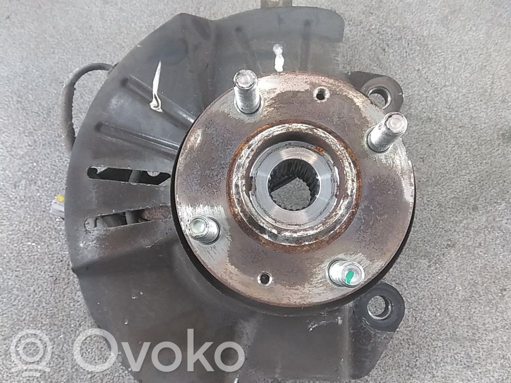 Mangueta de dirección de rueda delantera   51715H8500