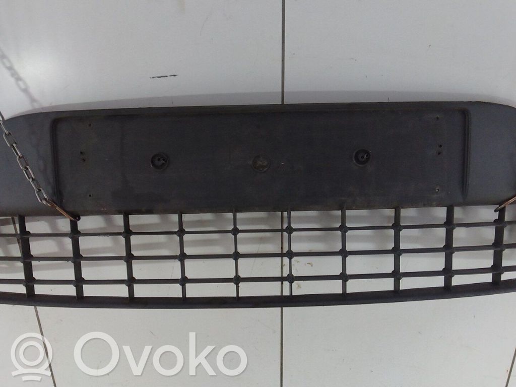 Ford Focus C-MAX Front bumper upper radiator grill 