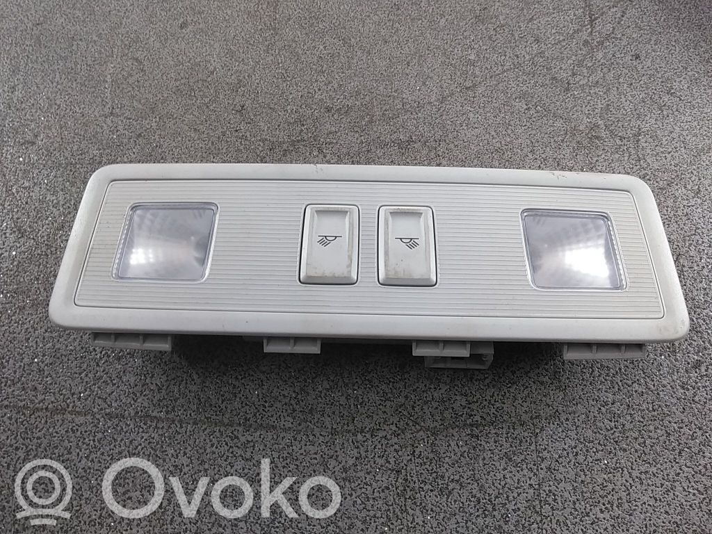 Skoda Kamiq Etuistuimen valo 