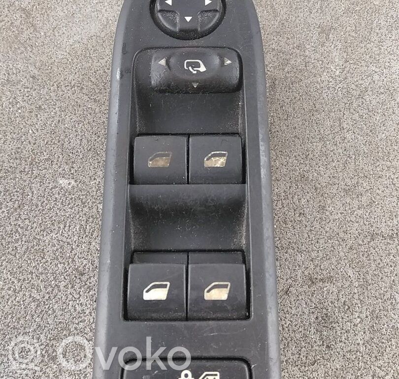 Citroen C5 Electric window control switch 