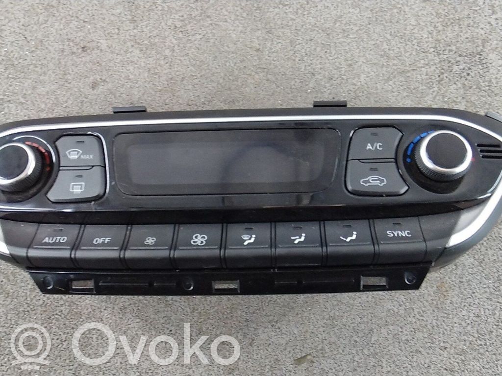 Hyundai i30 Panel klimatyzacji