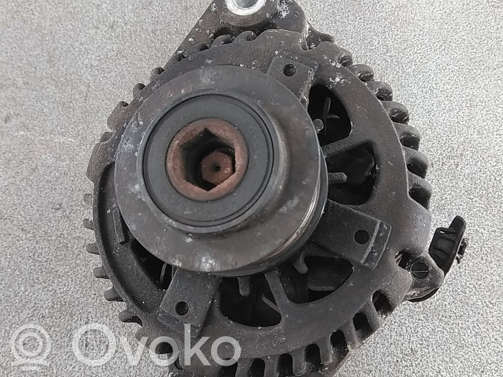 KIA Carens II Alternator 