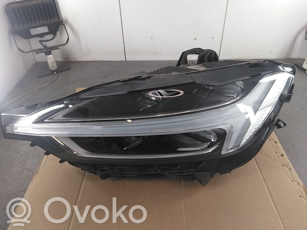 Volvo XC60 Scheinwerfer 