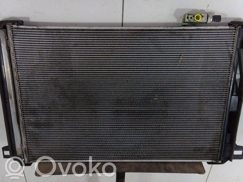 Mercedes-Benz E W212 Radiatore di raffreddamento A/C (condensatore)