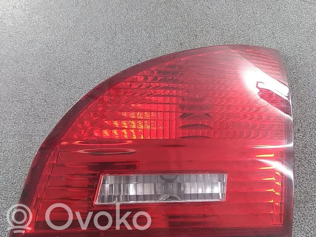 Takavalon polttimo   924061P000