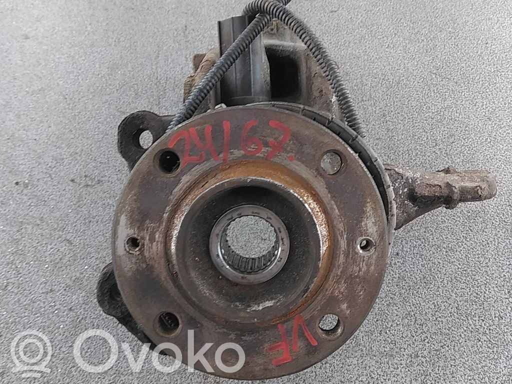 Achsschenkel vorne   3557918,364690
