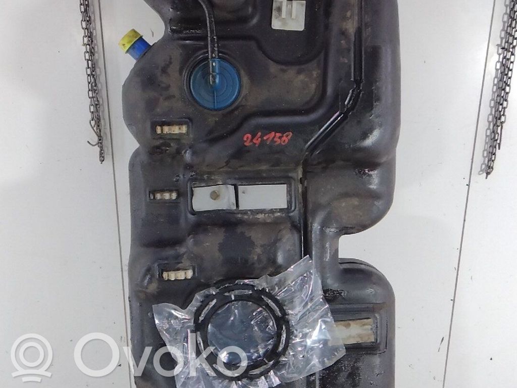 Depósito de combustible   2041687
