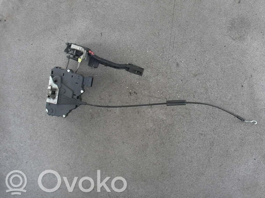 Opel Corsa D Centrinio užrakto varikliukas 